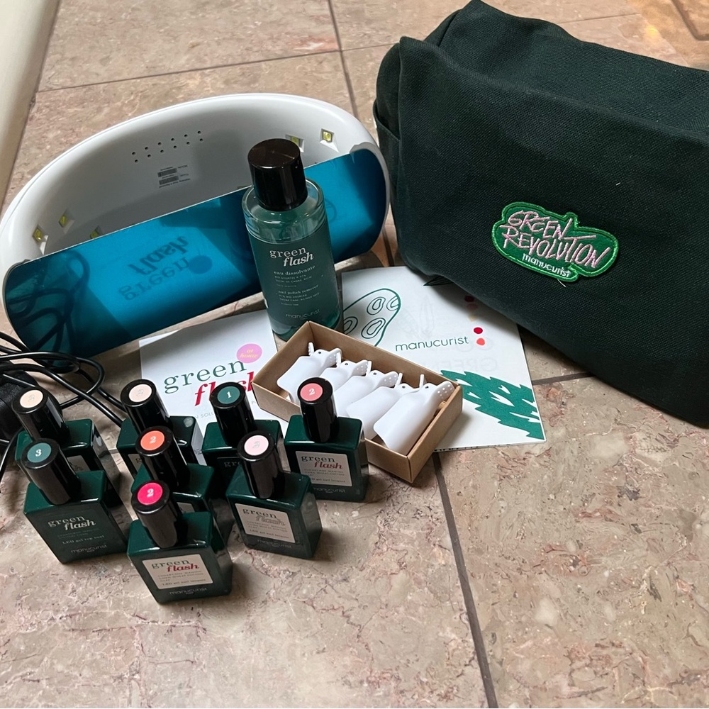 Manucurist Green Flash Jel Nail Polish kit